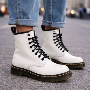 Dr. Martens 1460 Smooth Leather Lace Up Ankle Boots Women Size 7 White Shoe